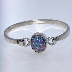 VTG Sterling Silver Simulated Glass Black Opal Hidden Hook Clasp Bangle 7”